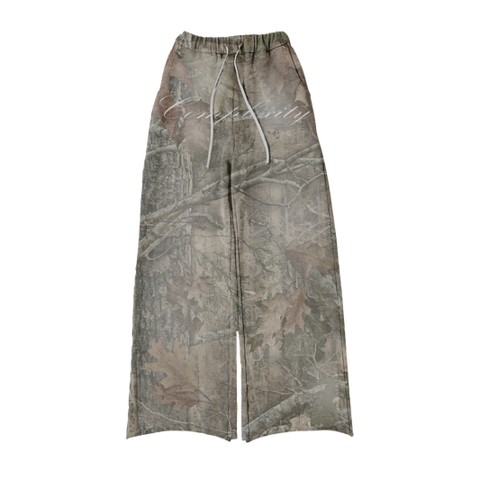 COMPLEXITY CAMO SWEATS